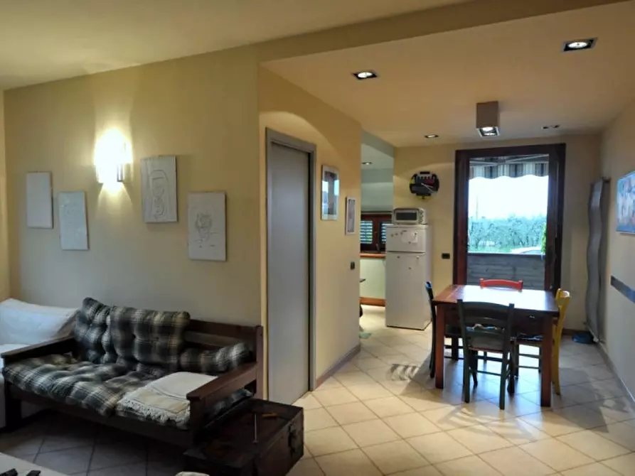 Immagine 1 di Appartamento in vendita  in Viale Michelangelo a Loro Ciuffenna