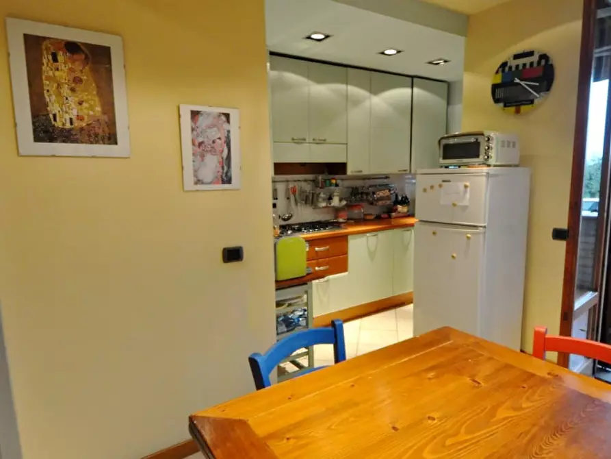 Immagine 5 di Appartamento in vendita  in Viale Michelangelo a Loro Ciuffenna