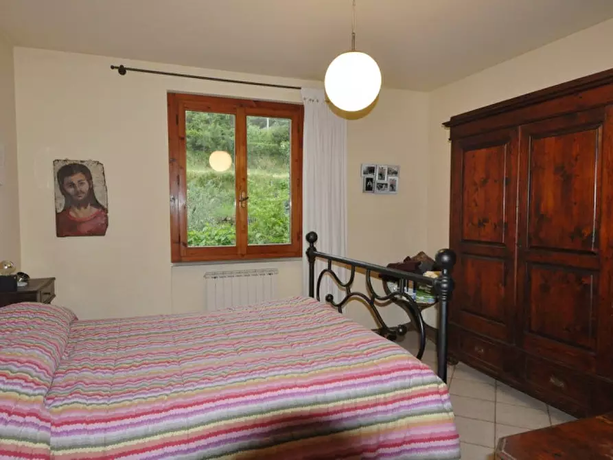 Immagine 10 di Appartamento in vendita  in Viale Michelangelo a Loro Ciuffenna