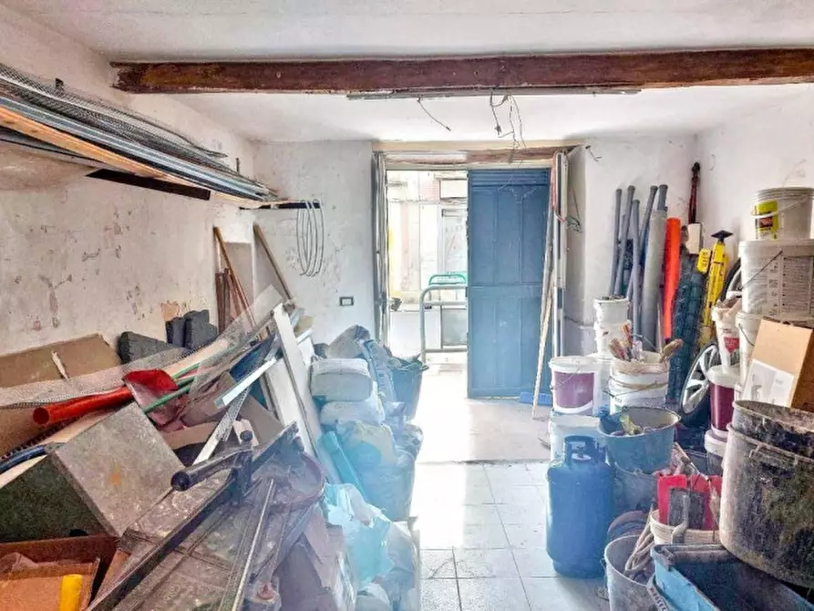 Immagine 1 di Magazzino in vendita  in Via Marco Polo, 358, 98125 Messina ME, Italia a Messina