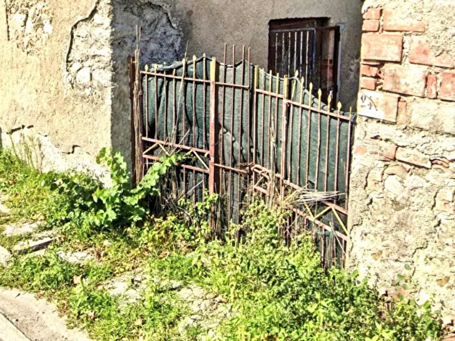 Immagine 10 di Terreno in vendita  in Via Nazionale, 98060 Falcone ME, Italia a Falcone