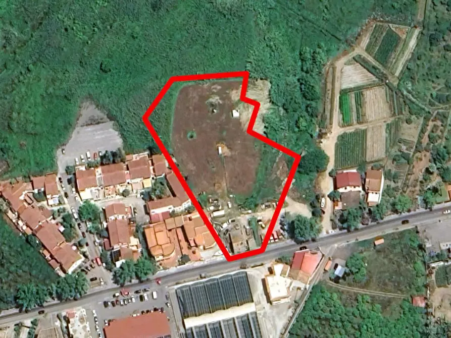 Immagine 11 di Terreno in vendita  in Via Nazionale, 98060 Falcone ME, Italia a Falcone