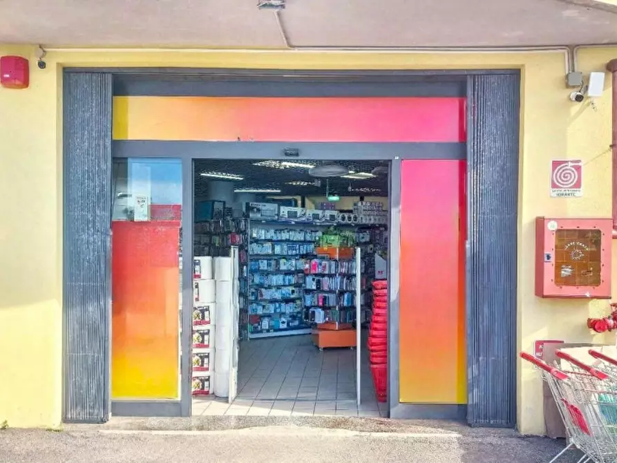 Immagine 1 di Negozio in vendita  in Contrada Cuccubello, 98076 Sant'Agata di Militello ME, Italia a Sant'agata Di Militello