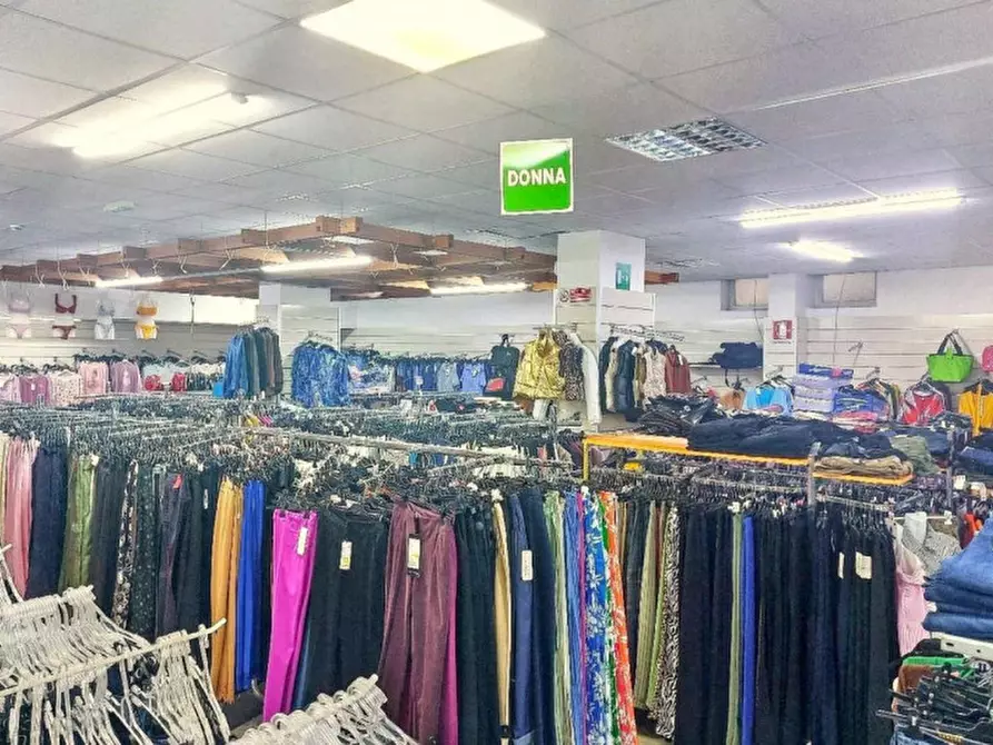 Immagine 3 di Negozio in vendita  in Contrada Cuccubello, 98076 Sant'Agata di Militello ME, Italia a Sant'agata Di Militello