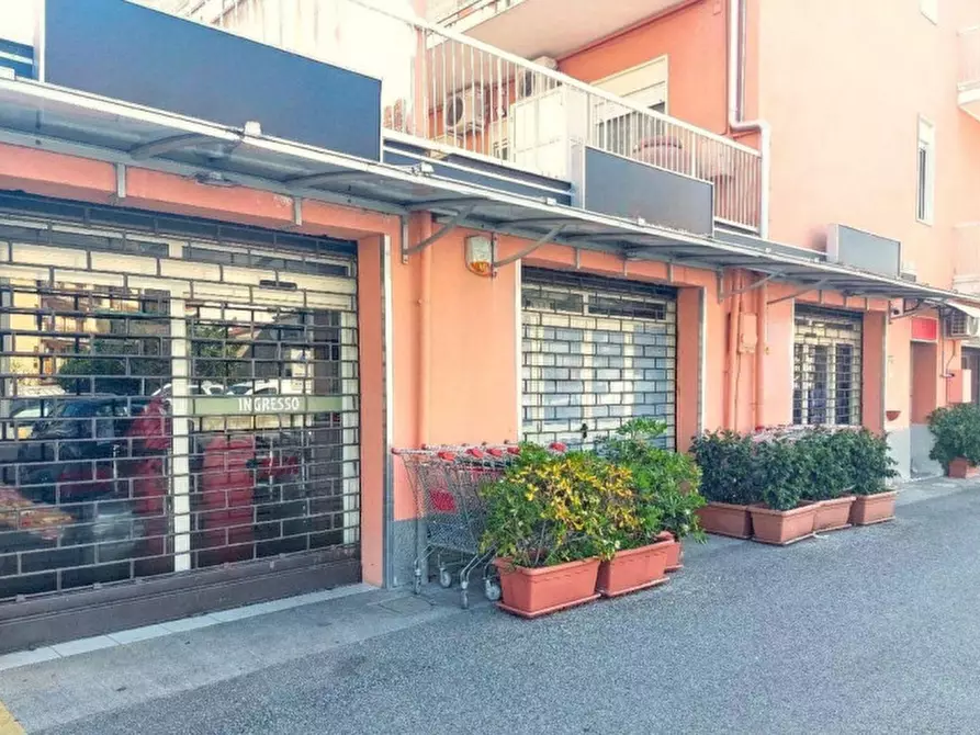 Immagine 1 di Negozio in vendita  in Corso Matteotti 124/D, 98066 Patti ME, Italia a Patti