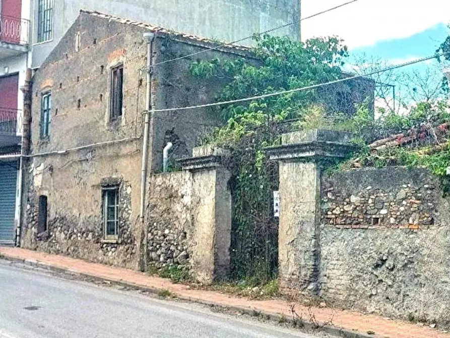 Immagine 2 di Rustico / casale in vendita  in Via Archi Nazionale, 98044 Archi ME, Italia a San Filippo Del Mela