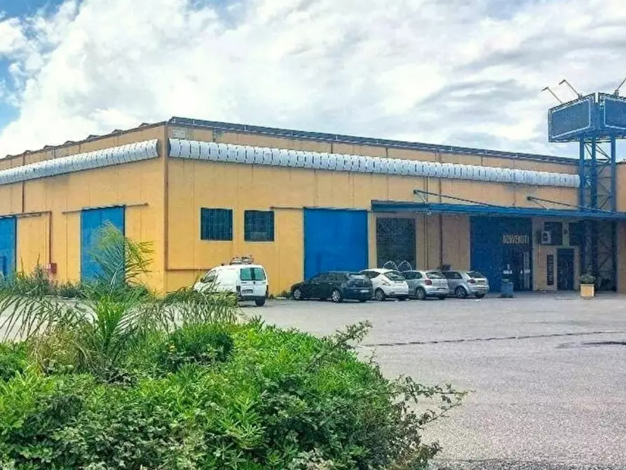 Immagine 1 di Attività commerciale in vendita  in Via Vittoria Nenni, 98044 ME, Italia a San Filippo Del Mela