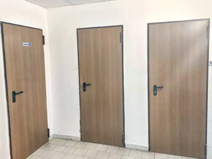 Immagine 12 di Attività commerciale in vendita  in Via Vittoria Nenni, 98044 ME, Italia a San Filippo Del Mela