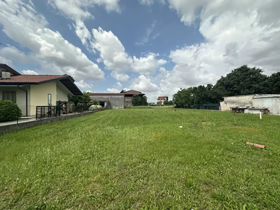Immagine 2 di Terreno in vendita  in Via Cotonificio a Pasian Di Prato
