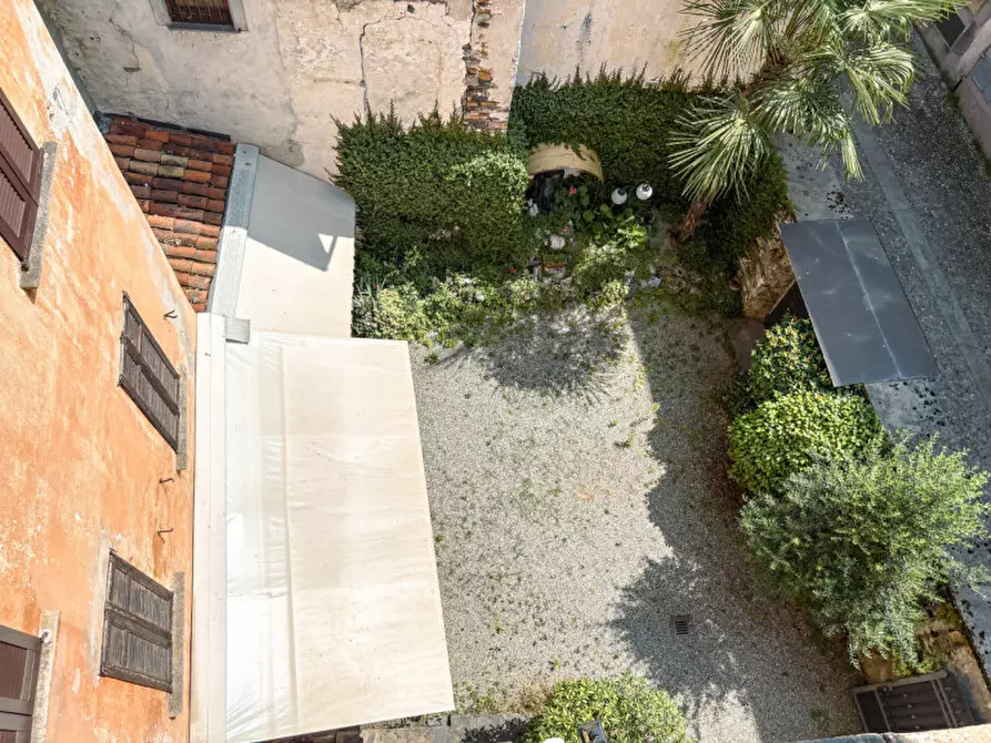 Immagine 33 di Appartamento in vendita  in via Gippini & via Poli a Orta San Giulio