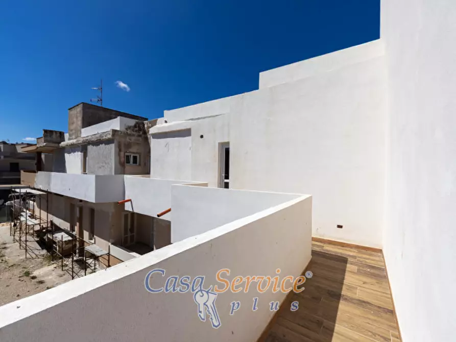 Immagine 30 di Appartamento in vendita  in Via Mariana Albina a Alezio