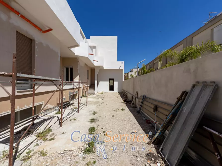 Immagine 36 di Appartamento in vendita  in Via Mariana Albina a Alezio