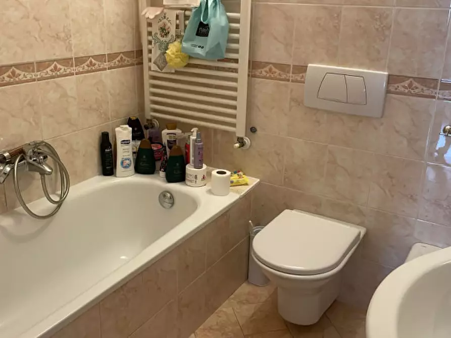 Immagine 7 di Appartamento in vendita  a Cesena