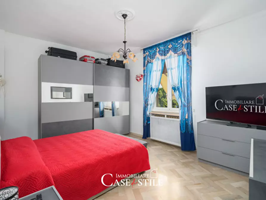 Immagine 9 di Appartamento in vendita  in Piazza Vittorio Veneto, 45 a Sarzana