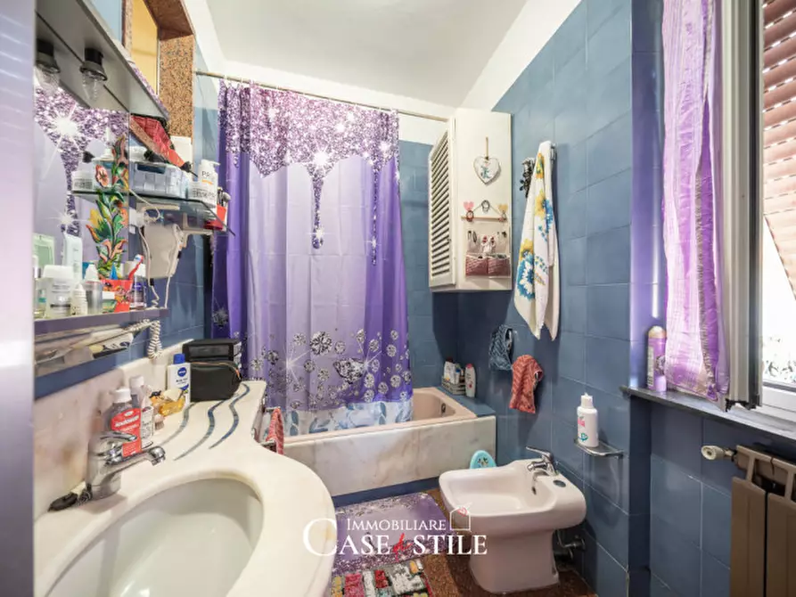 Immagine 12 di Appartamento in vendita  in Piazza Vittorio Veneto, 45 a Sarzana