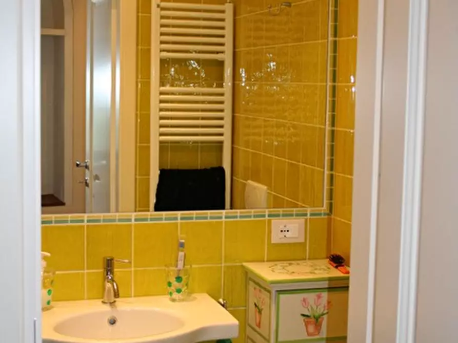 Immagine 8 di Appartamento in affitto  in VIA DEL PIAN DEI GIULLARI a Firenze