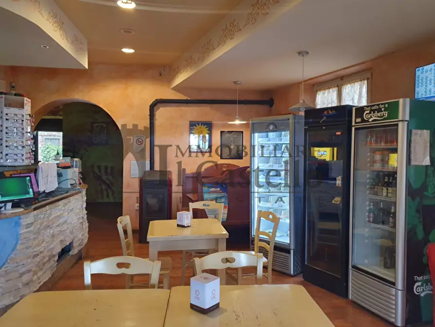 Immagine 2 di Attività commerciale in vendita  in Via della Sapienza a Magione