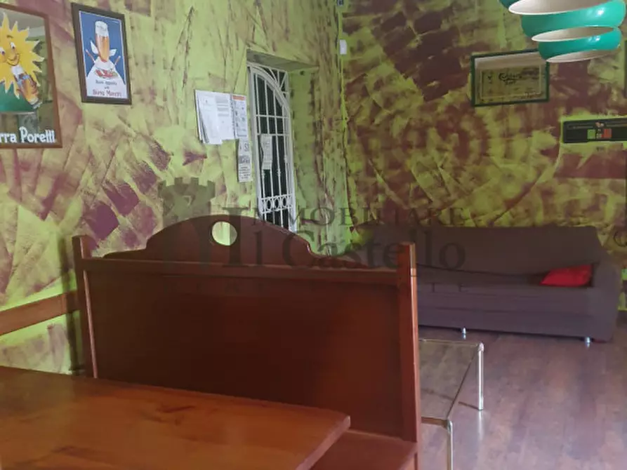 Immagine 7 di Attività commerciale in vendita  in Via della Sapienza a Magione