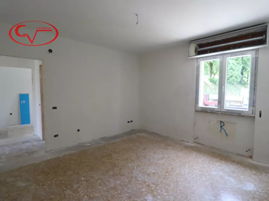 Immagine 8 di Appartamento in vendita  in via principe di piemonte a Cavriglia