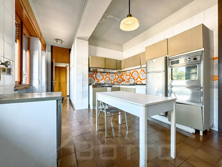 Immagine 11 di Casa indipendente in vendita  in Via torriane  4/6 a Gattico-Veruno