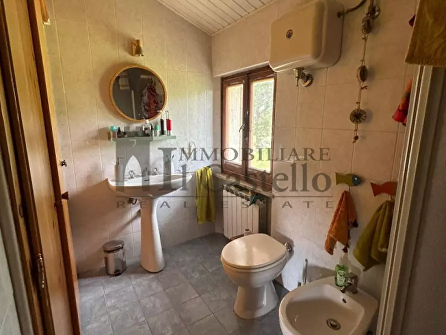 Immagine 11 di Casa indipendente in vendita  in Trecine a Passignano Sul Trasimeno