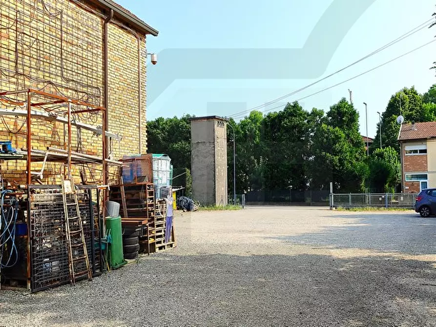 Immagine 12 di Capannone industriale in vendita  in Via Martiri di Fabriago a Lugo