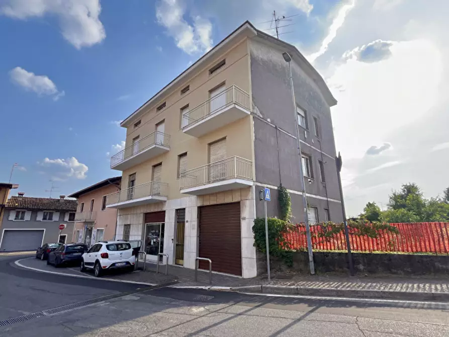 Immagine 1 di Palazzo in vendita  in Via Francesco Bianchi a Calcinato