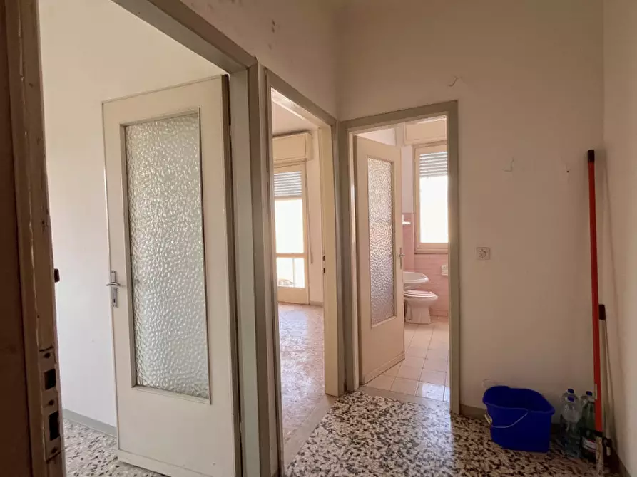 Immagine 3 di Palazzo in vendita  in Via Francesco Bianchi a Calcinato