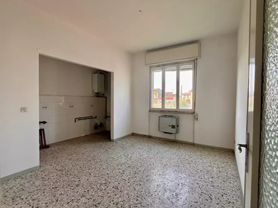 Immagine 4 di Palazzo in vendita  in Via Francesco Bianchi a Calcinato