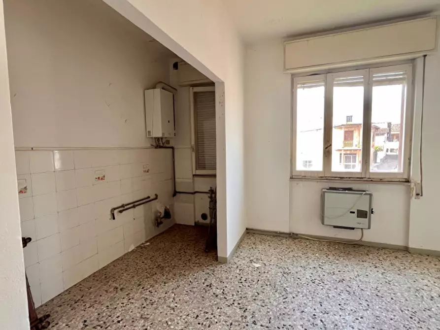 Immagine 6 di Palazzo in vendita  in Via Francesco Bianchi a Calcinato