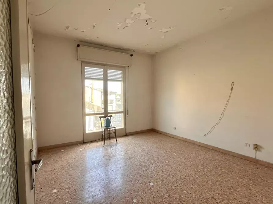 Immagine 17 di Palazzo in vendita  in Via Francesco Bianchi a Calcinato