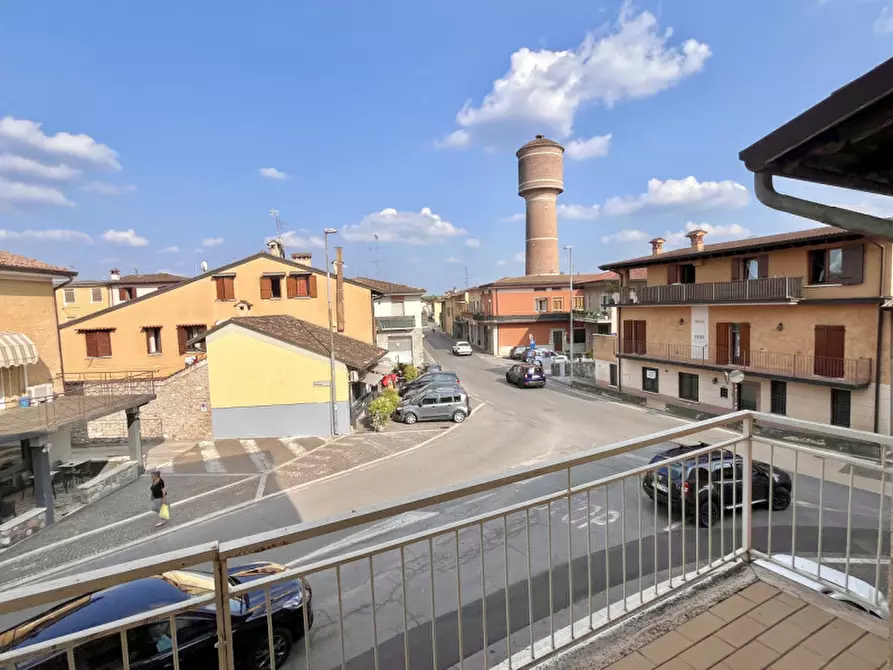 Immagine 18 di Palazzo in vendita  in Via Francesco Bianchi a Calcinato