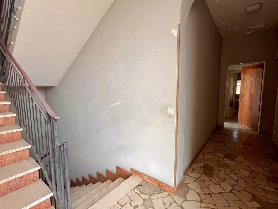 Immagine 23 di Palazzo in vendita  in Via Francesco Bianchi a Calcinato