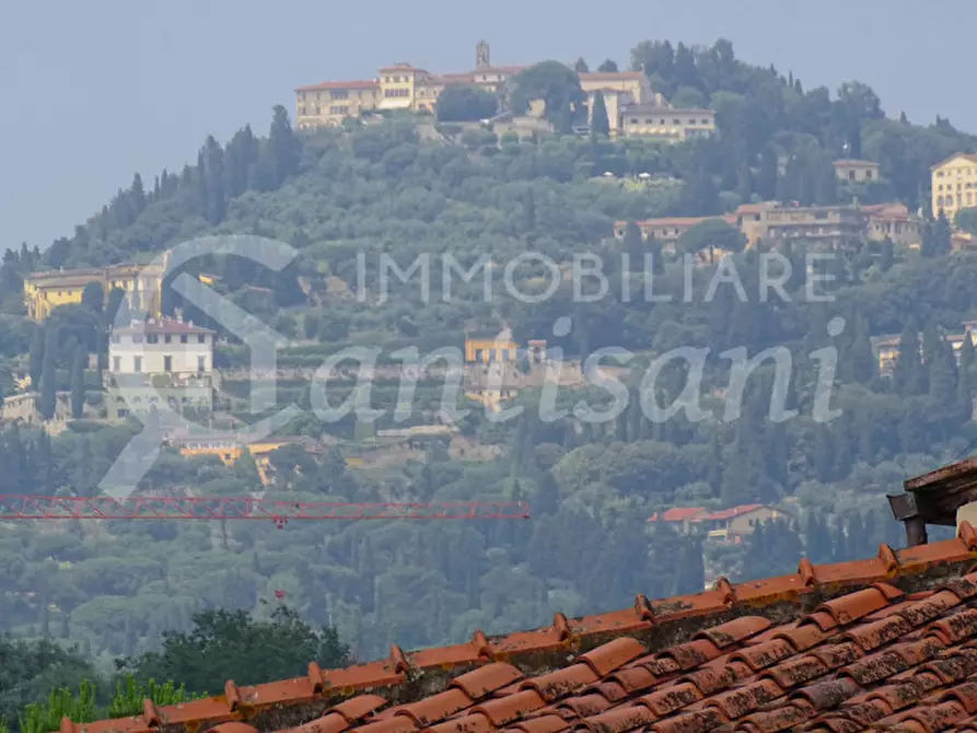 Immagine 2 di Appartamento in vendita  in Via del Pino a Firenze