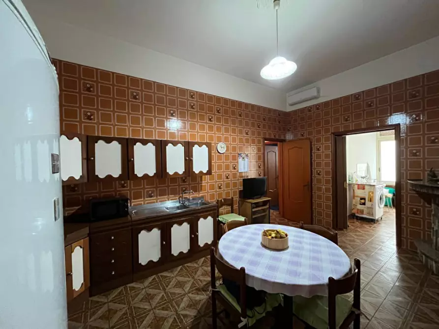 Immagine 16 di Casa indipendente in vendita  in Via Alessandro Manzoni a Parabita