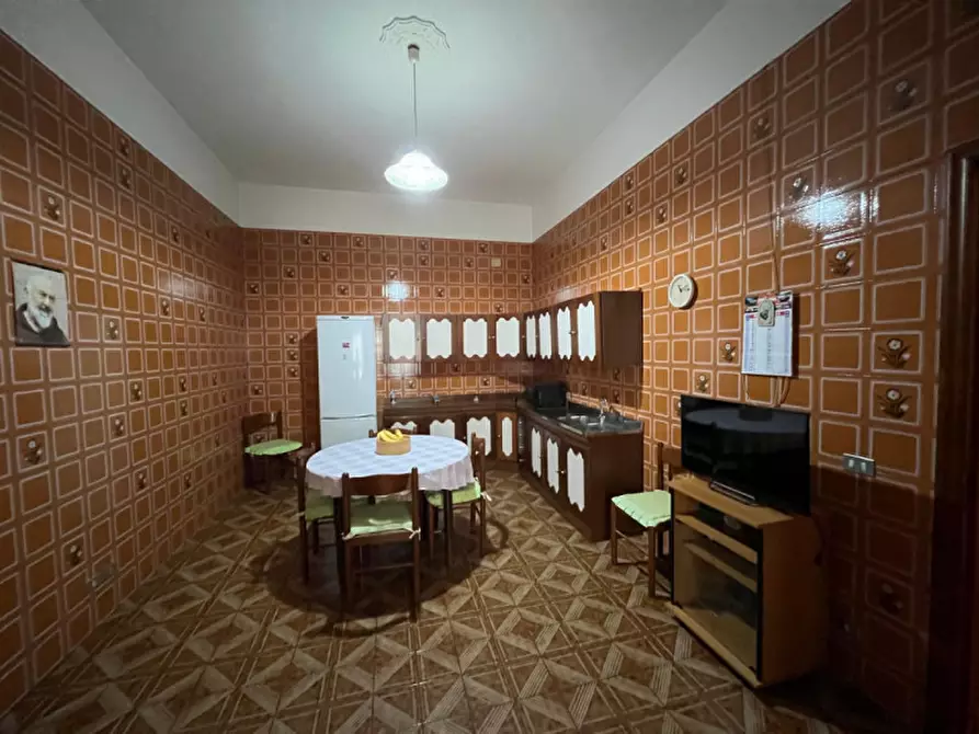 Immagine 17 di Casa indipendente in vendita  in Via Alessandro Manzoni a Parabita