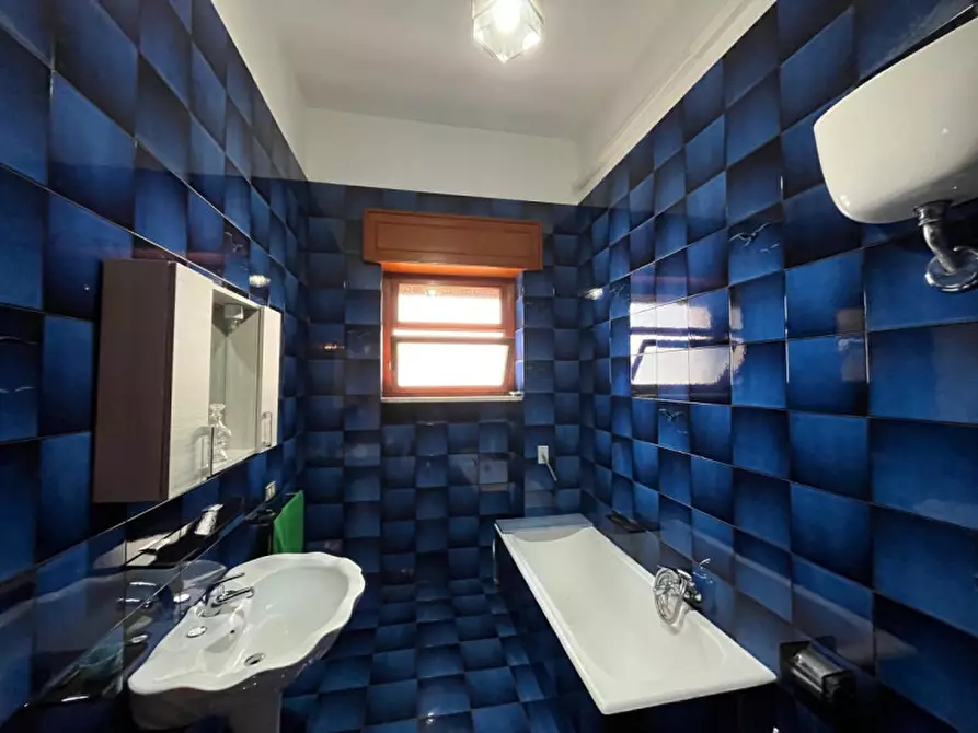 Immagine 18 di Casa indipendente in vendita  in Via Alessandro Manzoni a Parabita