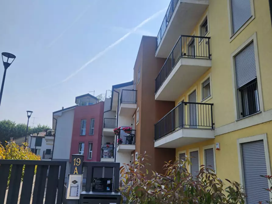 Immagine 10 di Appartamento in vendita  in Via Console Marcello a Casteggio