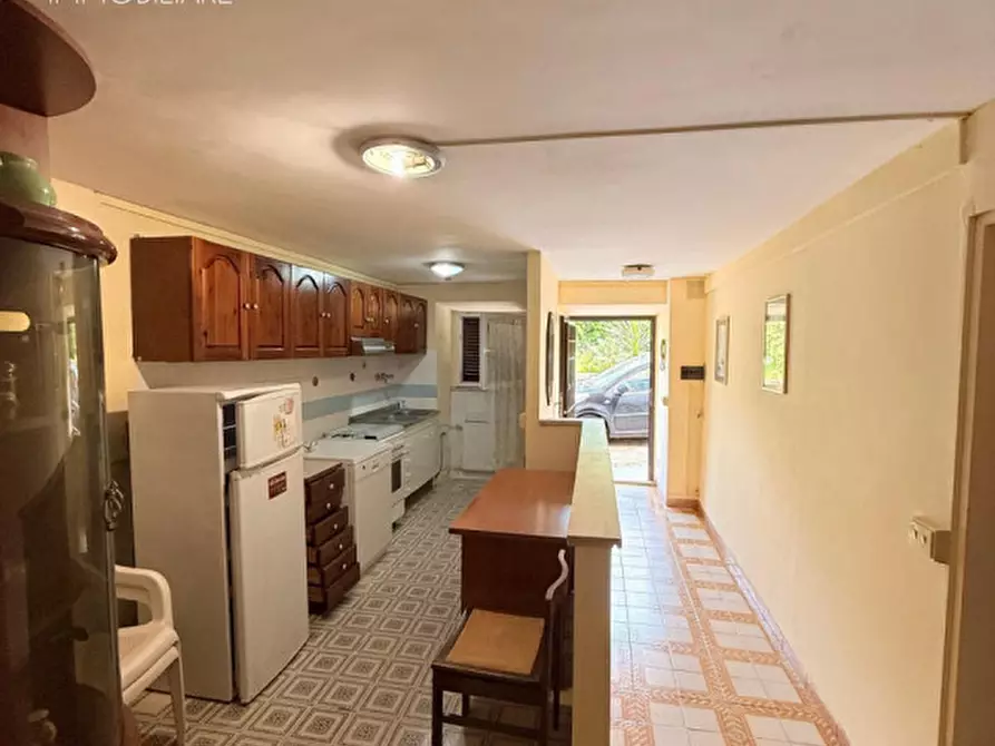 Immagine 6 di Appartamento in vendita  in via dei castagni a Rocca Di Papa