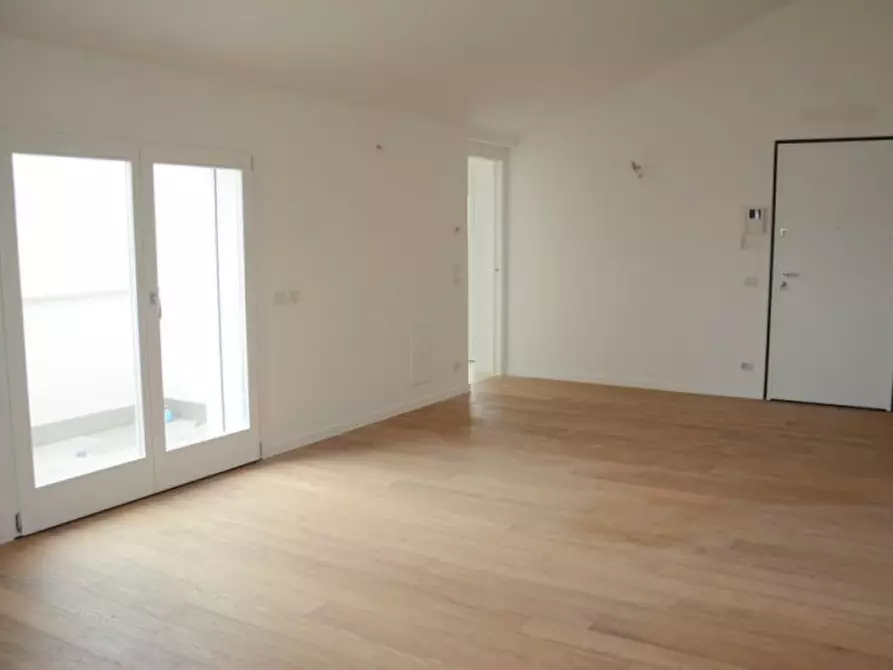 Immagine 3 di Appartamento in vendita  in VIA CALZA a Padova