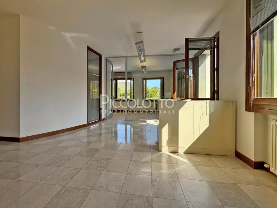 Immagine 5 di Ufficio in vendita  in via Manin a Asolo