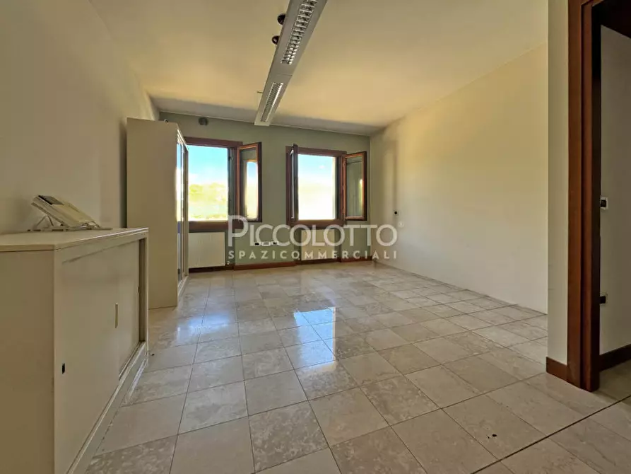Immagine 7 di Ufficio in vendita  in via Manin a Asolo