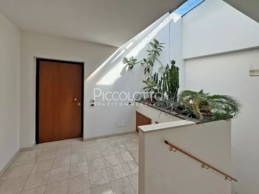 Immagine 11 di Ufficio in vendita  in via Manin a Asolo