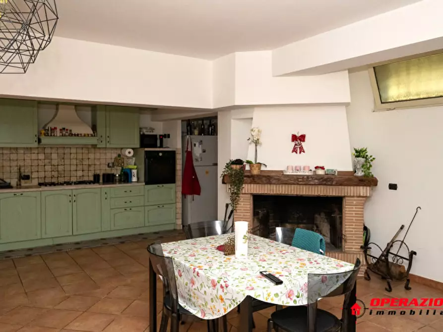 Immagine 27 di Villa in vendita  in via francesco del furia a Roma