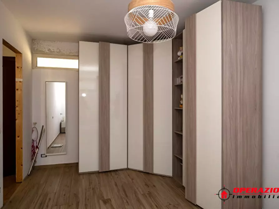 Immagine 31 di Villa in vendita  in via francesco del furia a Roma