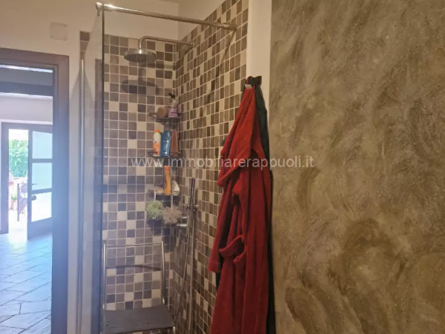 Immagine 13 di Appartamento in vendita  a Foiano Della Chiana