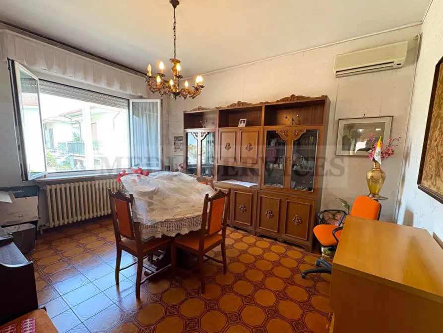 Immagine 12 di Villa in vendita  in via Giuseppe Mazzini n° 58 a Tromello