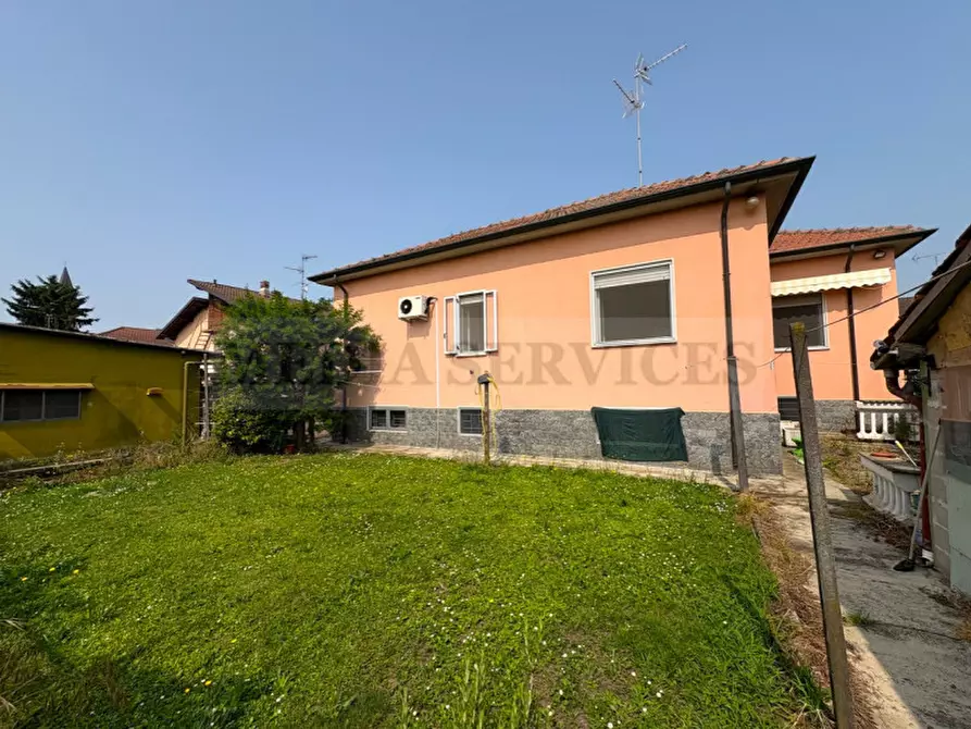 Immagine 21 di Villa in vendita  in via Giuseppe Mazzini n° 58 a Tromello