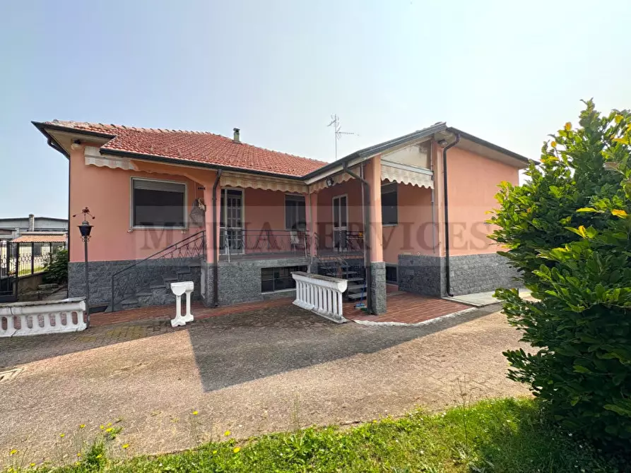 Immagine 24 di Villa in vendita  in via Giuseppe Mazzini n° 58 a Tromello