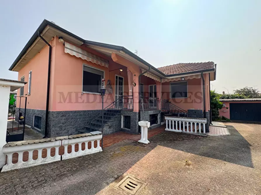 Immagine 26 di Villa in vendita  in via Giuseppe Mazzini n° 58 a Tromello